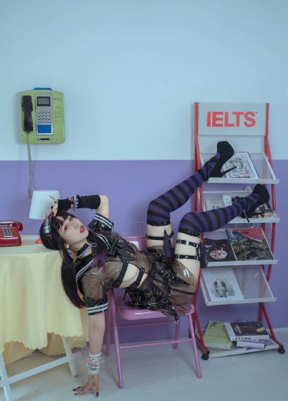 在线观看年轻的嫂子_蓝光高清迅雷在线观看