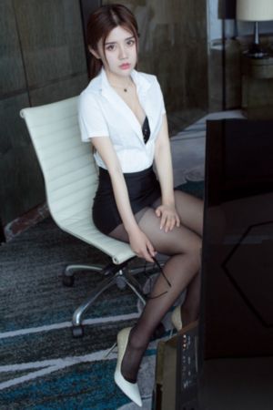 女大学生的红色日记_国产剧完整视频观看