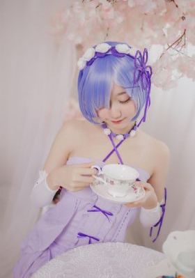 亚洲九九热_1080高清在线